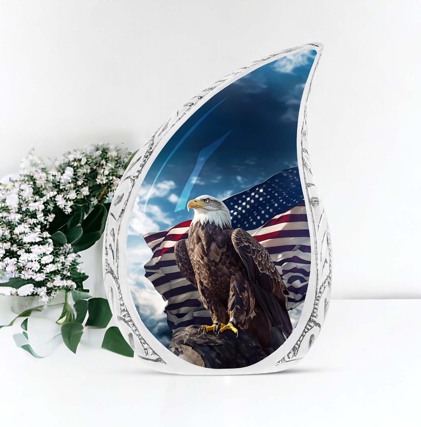 Large Eagle urn with American flag design, ideal for cremation ashes, unique and plain style for men
