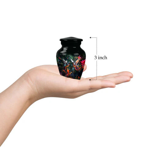 Reasons To Choose Small Cremation Keepsake Urns for Sharing Ashes | URNS ASHES