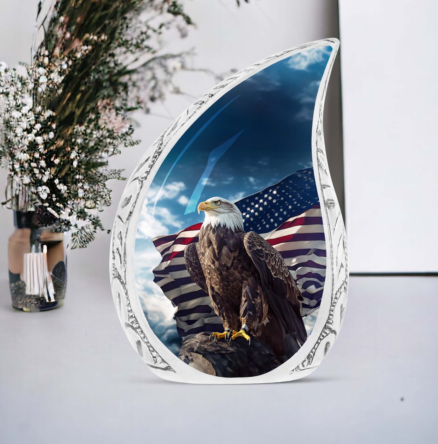 Large Eagle urn with American flag design, ideal for cremation ashes, unique and plain style for men